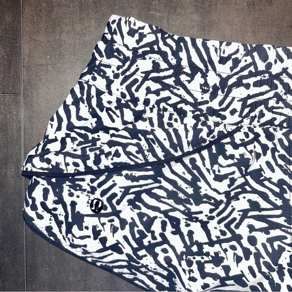 LULULEMON Board Shorts Reversible Swim with Drawstring - Picture 4 of 8